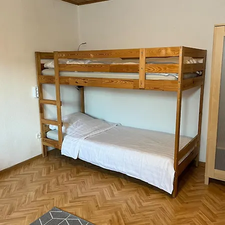 Minimalist Cozy Near Frankfurt Altenstadt