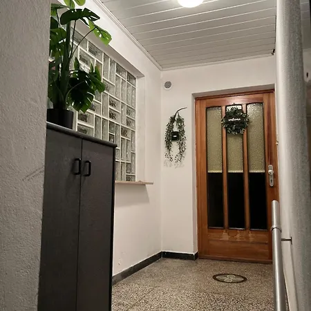 Minimalist Cozy Near Frankfurt