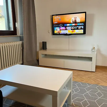 Minimalist Cozy Near Frankfurt Apartmán