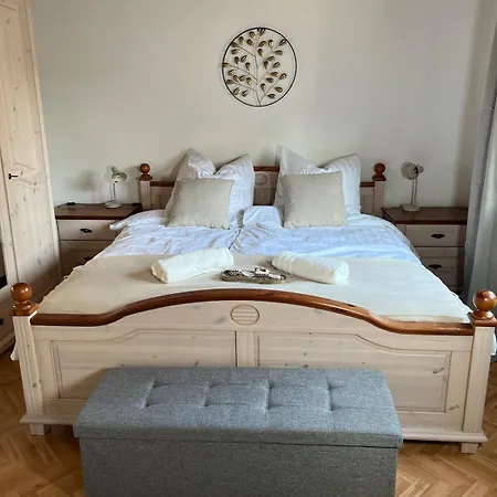 Minimalist Cozy Near Frankfurt Apartment *