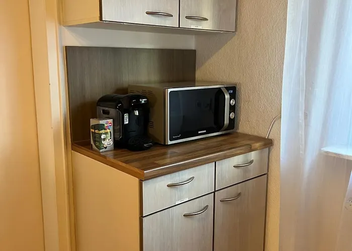Apartamento Minimalist Cozy Near Frankfurt Altenstadt (Hessen)